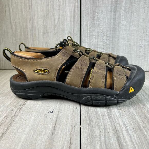 Keen Newport Brown Leather Closed Toe Sandal Waterproof Sneaker Mens Size 10 - Picture 3 of 10